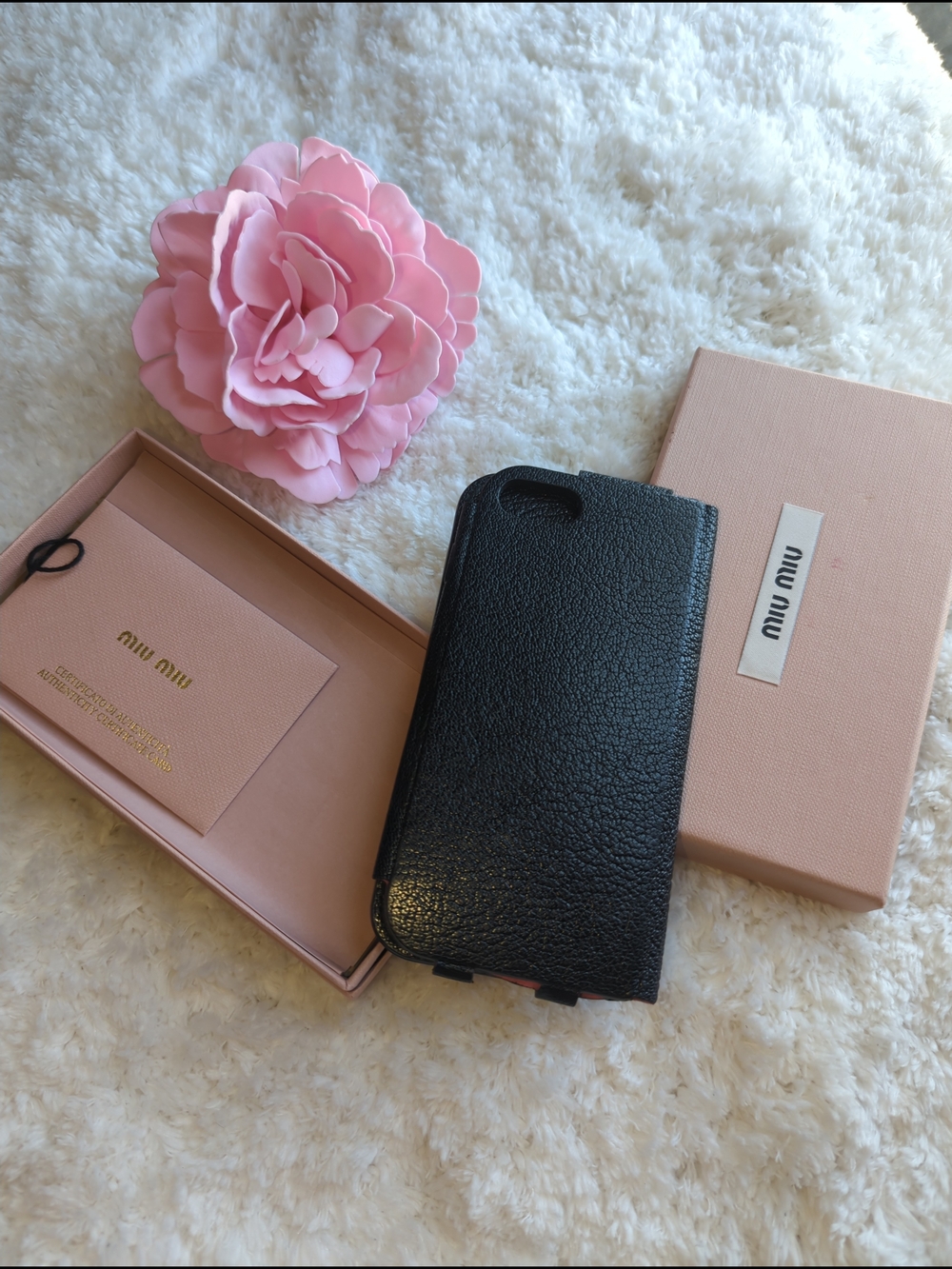 Miu Miu Authentic Black Pebbled Leather Phone Wallet with Gold Logo + Box Card - Picture 3 of 6